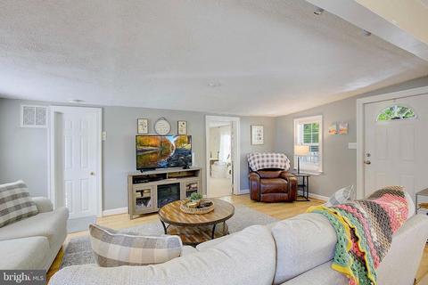 625 E Marshall Ave, Deale, MD 20751 photo 9