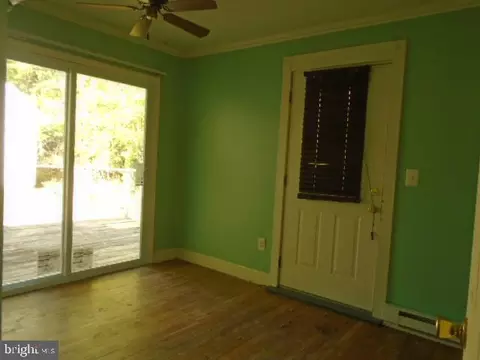 8036 Belhaven Ave, Pasadena, MD 21122 photo 18