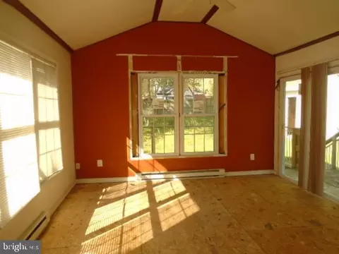 8036 Belhaven Ave, Pasadena, MD 21122 photo 11