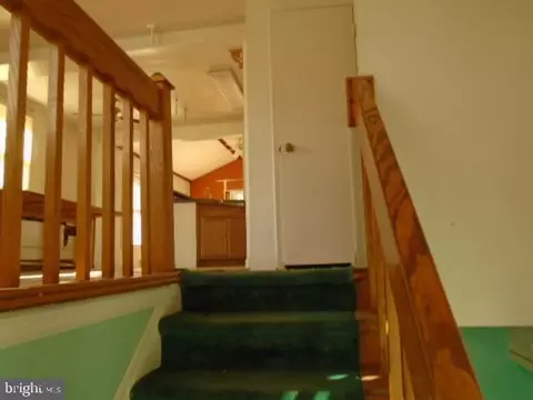 8036 Belhaven Ave, Pasadena, MD 21122 photo 9