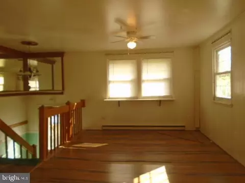 8036 Belhaven Ave, Pasadena, MD 21122 photo 10