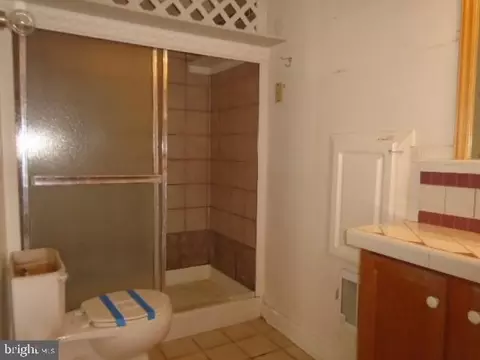 8036 Belhaven Ave, Pasadena, MD 21122 photo 24