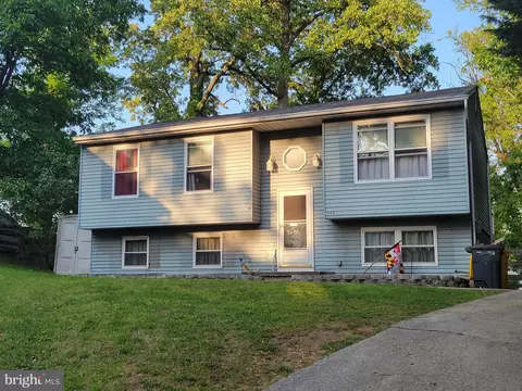1002 Little Baer Ct, Glen Burnie, MD 21061