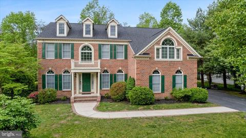 203 Blackhaw Ct, Millersville, MD 21108