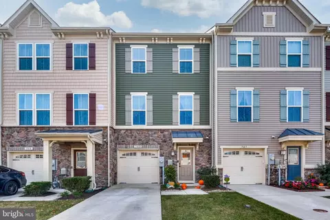709 Apple Orchard Dr, Glen Burnie, MD 21060