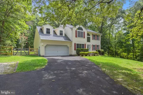 1746 Bayside Beach Rd, Pasadena, MD 21122 photo 3