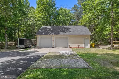 1746 Bayside Beach Rd, Pasadena, MD 21122 photo 7