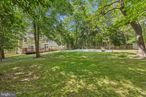 1746 Bayside Beach Rd, Pasadena, MD 21122 photo 10