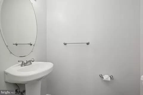 30 Johnson Pl, Annapolis, MD 21401 photo 11