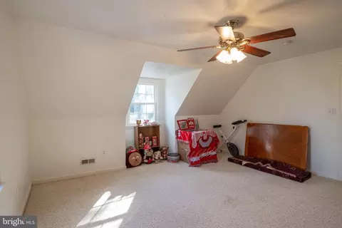 1708 Twickenham Rd, Pasadena, MD 21122 photo 37
