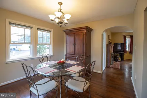 1708 Twickenham Rd, Pasadena, MD 21122 photo 19
