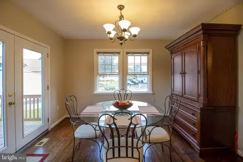 1708 Twickenham Rd, Pasadena, MD 21122 photo 18