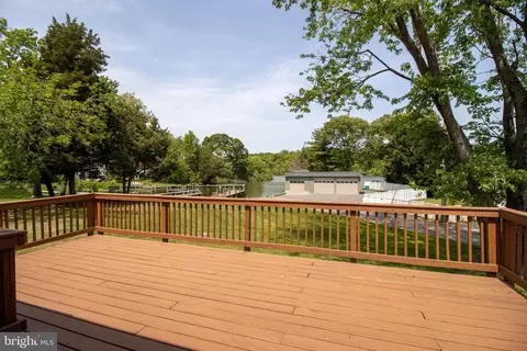 1708 Twickenham Rd, Pasadena, MD 21122 photo 10