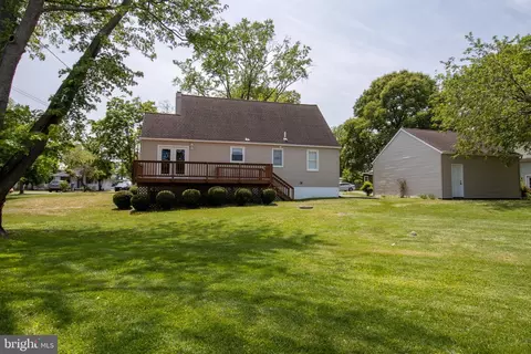 1708 Twickenham Rd, Pasadena, MD 21122 photo 6