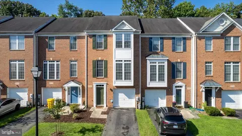 1574 Hallwood Ct, Crofton, MD 21114