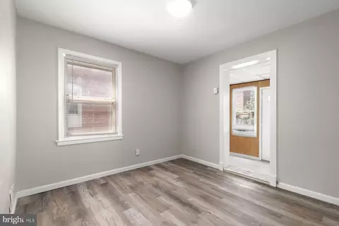 210 E 11th Ave, Baltimore Highlands, MD 21225 photo 5