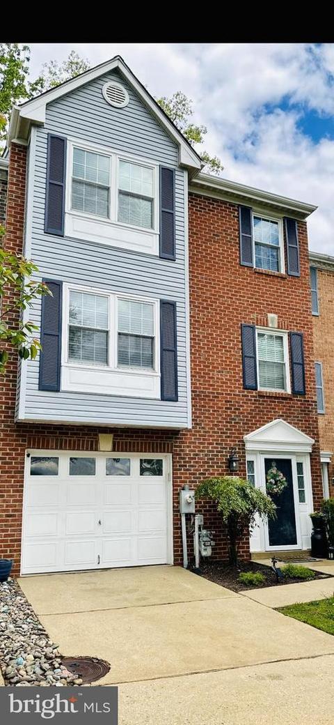 750 Pine Valley Dr, Arnold, MD 21012