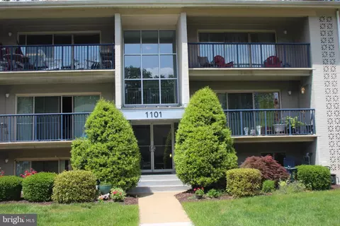 1101 Primrose Ct #203, Annapolis, MD 21403