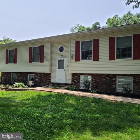 698 Quail Dr, Glen Burnie, MD 21061