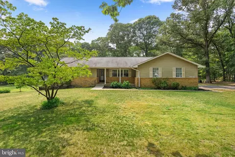 8440 Woodland Rd, Millersville, MD 21108