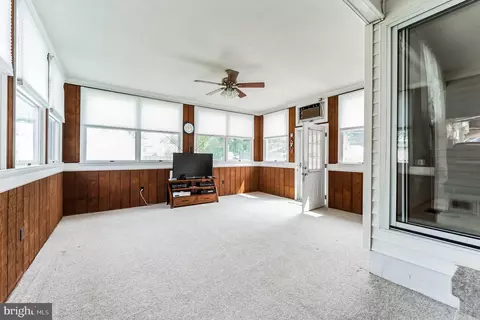 3388 Crumpton S, Laurel, MD 20724 photo 32