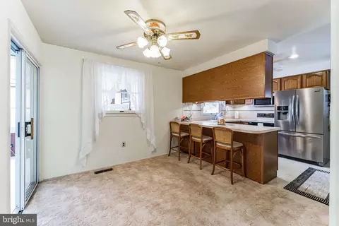 3388 Crumpton S, Laurel, MD 20724 photo 7