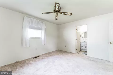 3388 Crumpton S, Laurel, MD 20724 photo 17