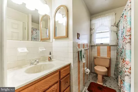 3388 Crumpton S, Laurel, MD 20724 photo 12