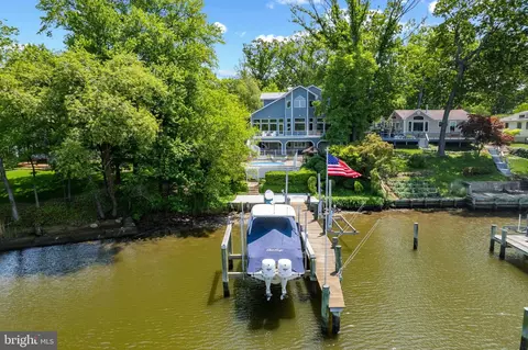 734 Oak Grove Cir, Severna Park, MD 21146