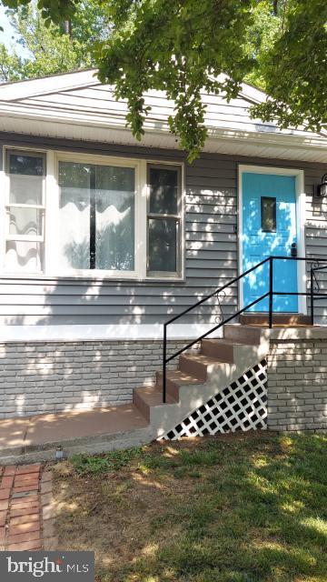 1810 Glenarm Rd, Edgewater, MD 21037