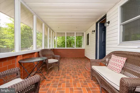 592 Upton Rd, Severn, MD 21144 photo 6