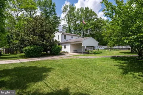 592 Upton Rd, Severn, MD 21144 photo 4