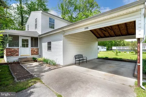 592 Upton Rd, Severn, MD 21144