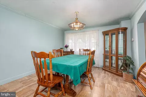 592 Upton Rd, Severn, MD 21144 photo 16