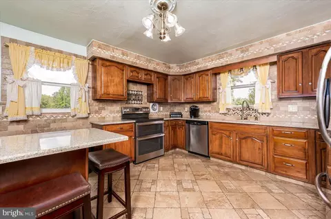 592 Upton Rd, Severn, MD 21144 photo 19