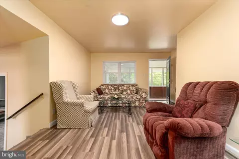 592 Upton Rd, Severn, MD 21144 photo 10
