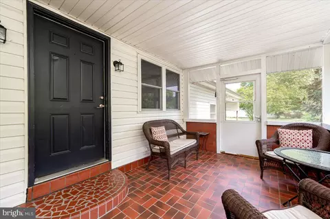 592 Upton Rd, Severn, MD 21144 photo 8