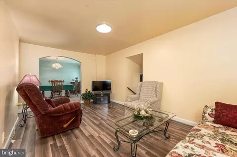 592 Upton Rd, Severn, MD 21144 photo 9