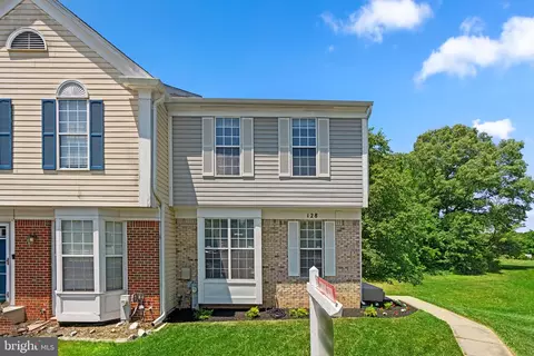 128 Militia Pl, Odenton, MD 21113