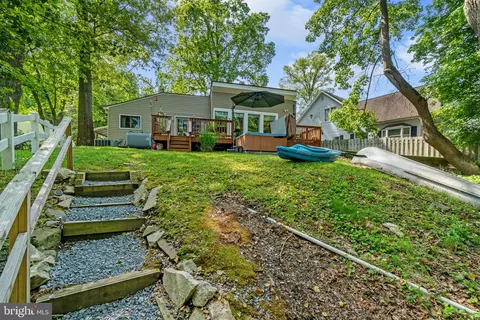 1484 Park Ln, Pasadena, MD 21122 photo 52