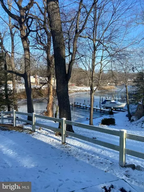 1484 Park Ln, Pasadena, MD 21122 photo 59