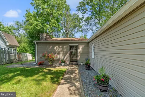 1484 Park Ln, Pasadena, MD 21122 photo 17