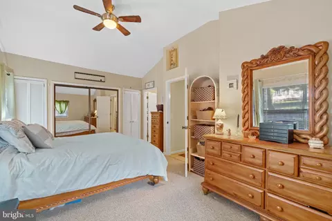 1484 Park Ln, Pasadena, MD 21122 photo 37