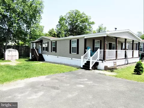 488 N Patuxent Rd #18, Odenton, MD 21113