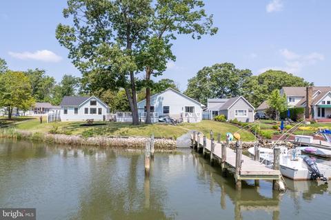 971 Forest Dr, Arnold, MD 21012 photo 1