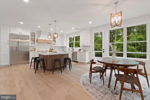 3912 Jiggsy Ct, Edgewater, MD 21037 photo 9
