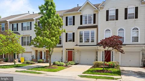 8327 Brooktree St, Laurel, MD 20724