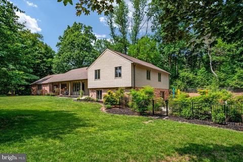 1331 Argyll Dr, Arnold, MD 21012 photo 2