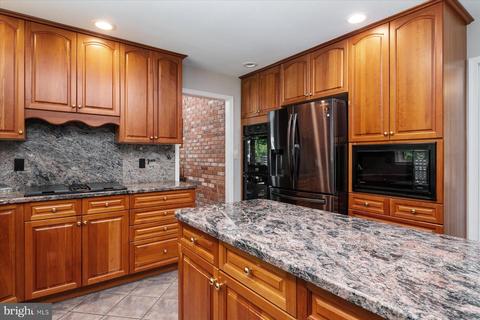 1331 Argyll Dr, Arnold, MD 21012 photo 14