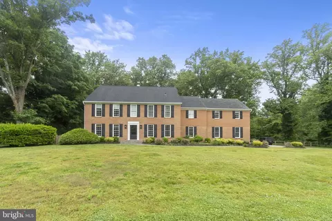 102 Bellehahn Ct, Severna Park, MD 21146